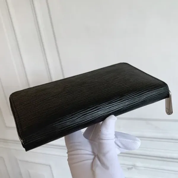 【2026】【 LOUIS VUITTON公式 旗艦店】ルイヴィトン 財布 当日出荷 好評に付き再入荷!19*10cm 【2026】【 LOUIS VUITTON公式 旗艦店】ルイヴィトン 財布 当日出荷 好評に付き再入荷!19*10cm