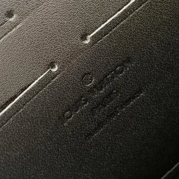 【2026】LV【  LOUIS VUITTON公式 旗艦店】ルイヴィトン  財布     当日出荷 好評に付き再入荷！19*10CM