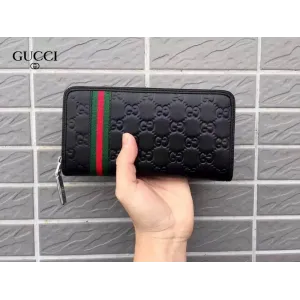 【2026】【 GUCCI 公式 旗艦店】 クッチ  財布 当日出荷 好評に付き再入荷！19*10*2.5 CM