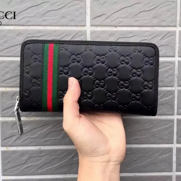 【2026】【 GUCCI 公式 旗艦店】 クッチ  財布 当日出荷 好評に付き再入荷！19*10*2.5 CM