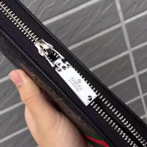 【2026】【 GUCCI 公式 旗艦店】 クッチ  財布 当日出荷 好評に付き再入荷！19*10*2.5 CM