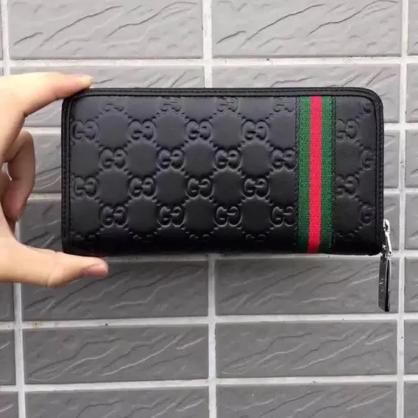 【2026】【 GUCCI 公式 旗艦店】 クッチ  財布 当日出荷 好評に付き再入荷！19*10*2.5 CM