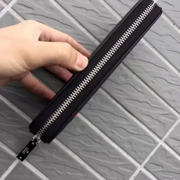 【2026】【 GUCCI 公式 旗艦店】 クッチ  財布 当日出荷 好評に付き再入荷！19*10*2.5 CM