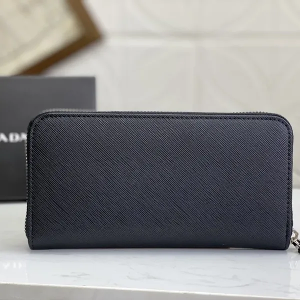 【2026】PRADA（プラダ） 財布19x12cm