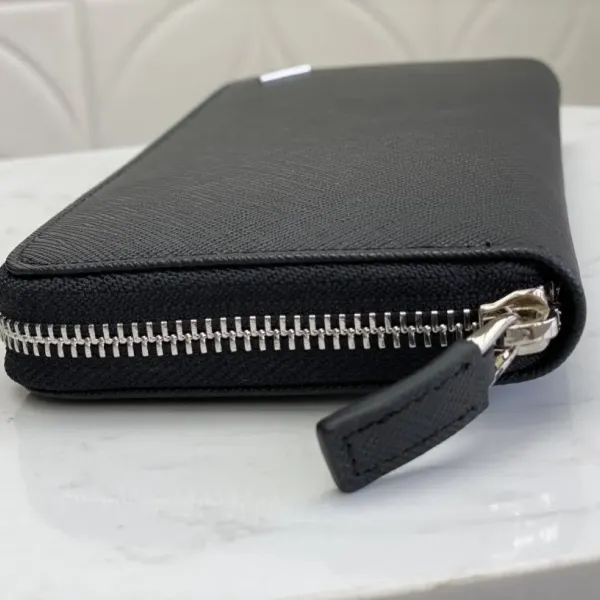 【2026】PRADA（プラダ） 財布19x12cm