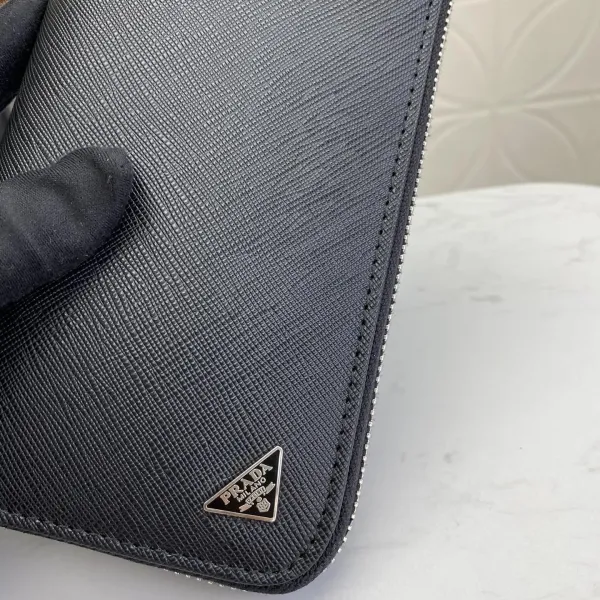 【2026】PRADA（プラダ） 財布19x12cm