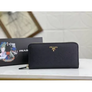 【2026】PRADA（プラダ） 財布19x12cm