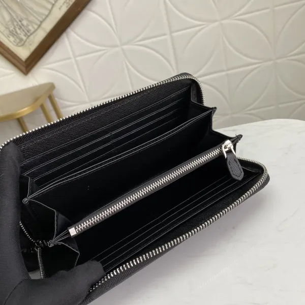 【2026】PRADA（プラダ） 財布19x12cm