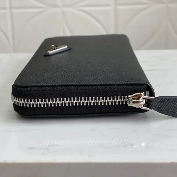 【2026】PRADA（プラダ） 財布19x12cm