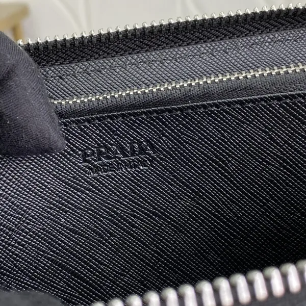 【2026】PRADA（プラダ） 財布19x12cm