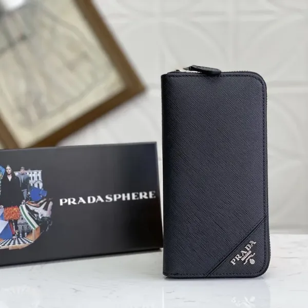 【2026】PRADA（プラダ） 財布19x12cm