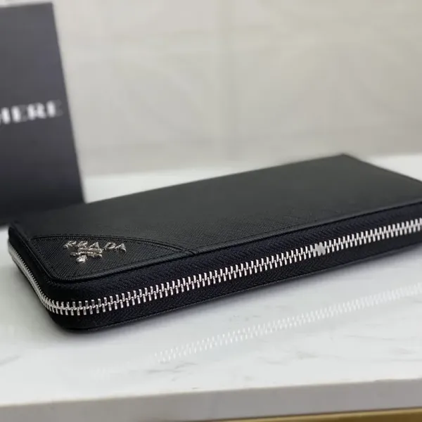 【2026】PRADA（プラダ） 財布19x12cm