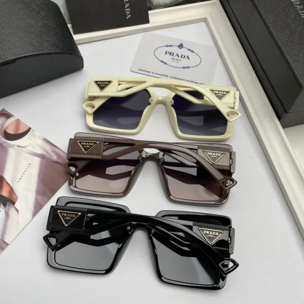 【2026】PRADA (  プラダ ) サングラス