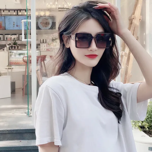 【2026】PRADA (  プラダ ) サングラス