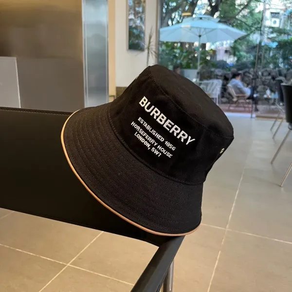 【2026】BURBERRY(バーバリー )フィッシャーマンズハット
