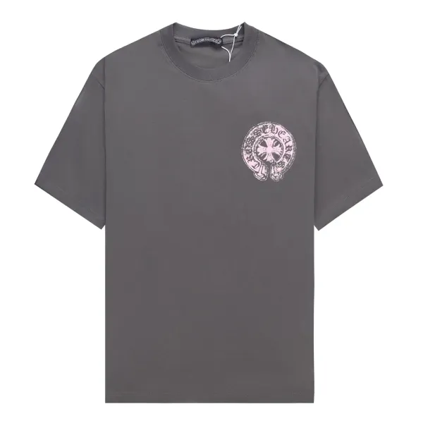 【2026】【CHROME HEARTS 公式旗艦店】クロムハーツ Tシャツ ご好評に付き再入荷! 【2026】【CHROME HEARTS 公式旗艦店】クロムハーツ Tシャツ ご好評に付き再入荷!