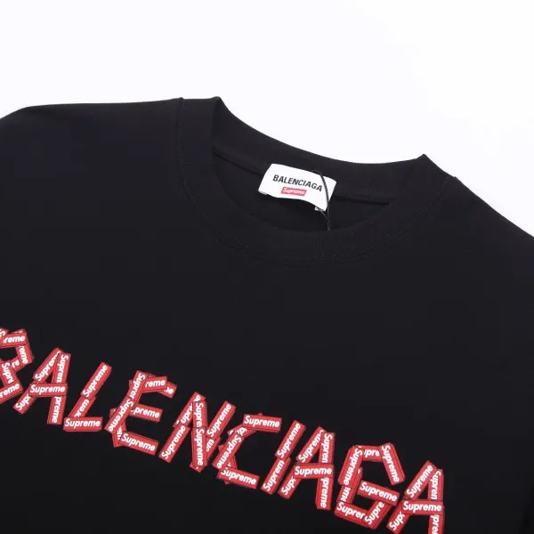 【2026】【BALENCIAGA 公式旗艦店】バレンシアガ Tシャツ ご好評に付き再入荷! 【2026】【BALENCIAGA 公式旗艦店】バレンシアガ Tシャツ ご好評に付き再入荷!
