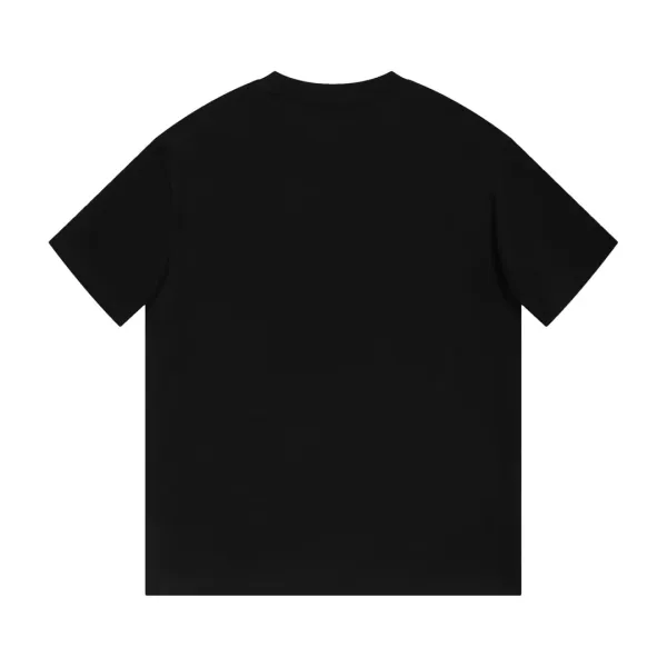 【2026】【 FENDI 公式旗艦店】フェンディ Tシャツ ご好評に付き再入荷! 【2026】【 FENDI 公式旗艦店】フェンディ Tシャツ ご好評に付き再入荷!
