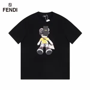 【2026】【 FENDI 公式旗艦店】フェンディ Tシャツ ご好評に付き再入荷! 【2026】【 FENDI 公式旗艦店】フェンディ Tシャツ ご好評に付き再入荷!