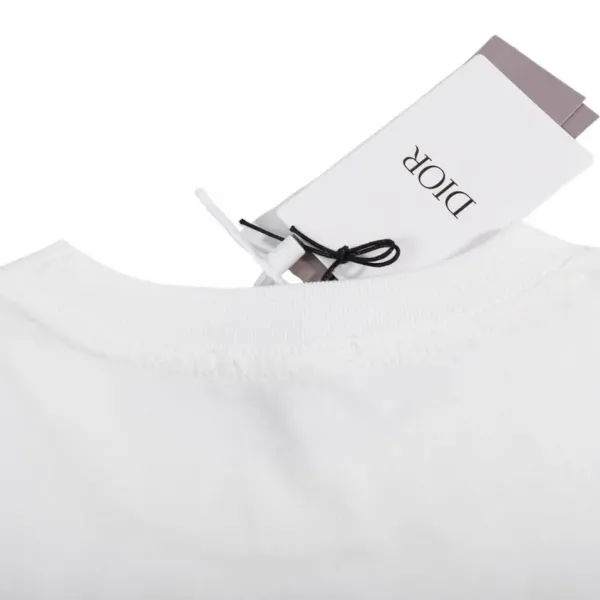 【2026】【DIOR  公式旗艦店】ディオール   Tシャツ ご好評に付き再入荷！