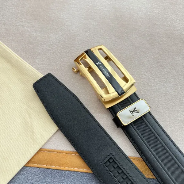 【2026】【 LOUIS VUITTON】(ルイヴィトン) 3.5cmベルト メンズ 【2026】【 LOUIS VUITTON】(ルイヴィトン) 3.5cmベルト メンズ