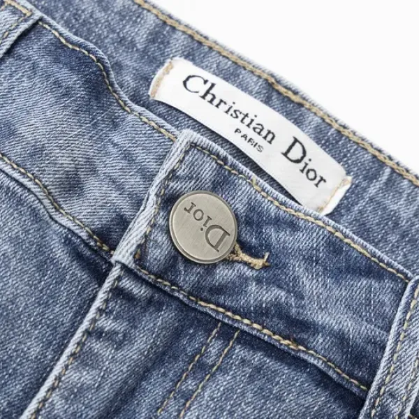 【2026】【DIOR 公式旗艦店】 ディオール ジーパン ご好評に付き再入荷! 【2026】【DIOR 公式旗艦店】 ディオール ジーパン ご好評に付き再入荷!