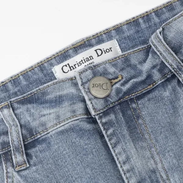 【2026】【DIOR 公式旗艦店】 ディオール ジーパン ご好評に付き再入荷! 【2026】【DIOR 公式旗艦店】 ディオール ジーパン ご好評に付き再入荷!