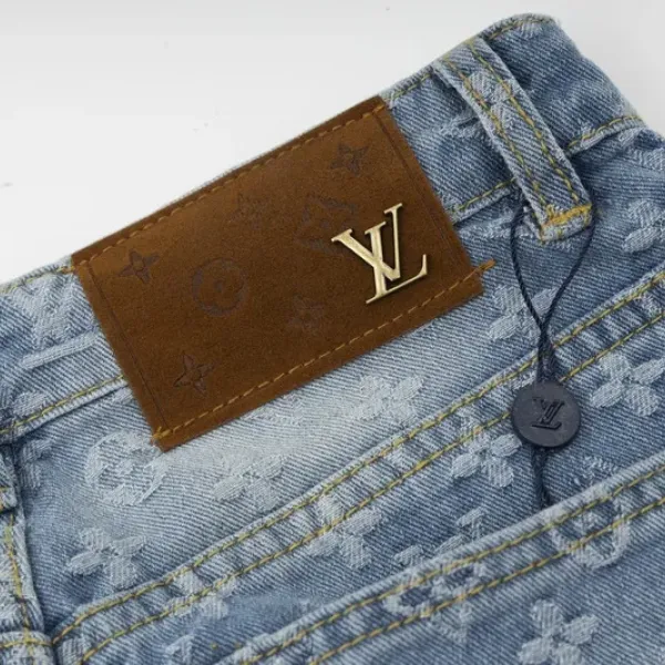 【2026】【LOUIS VUITTON 公式旗艦店】 ルイヴィトン ジーパン ご好評に付き再入荷! 【2026】【LOUIS VUITTON 公式旗艦店】 ルイヴィトン ジーパン ご好評に付き再入荷!