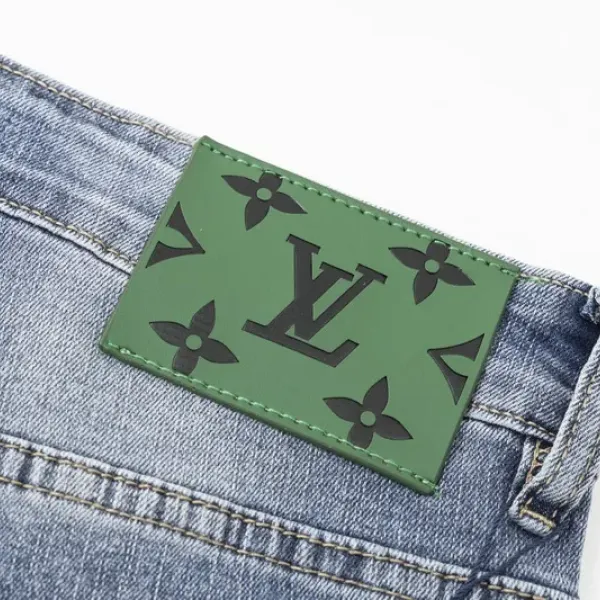 【2026】【LOUIS VUITTON   公式旗艦店】 ルイヴィトン  ジーパン  ご好評に付き再入荷！