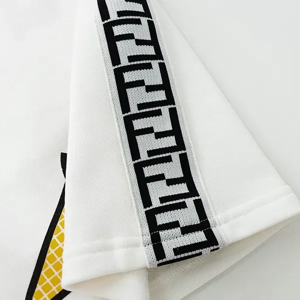 【2026】【FENDI 公式旗艦店】 フェンディ ショートパンツ ご好評に付き再入荷! 【2026】【FENDI 公式旗艦店】 フェンディ ショートパンツ ご好評に付き再入荷!