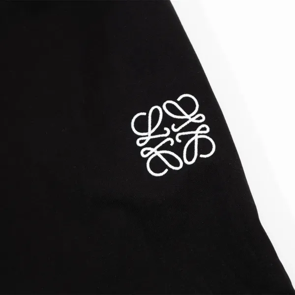 【2026】【LOEWE 公式旗艦店】ロエベ ショートパンツ ご好評に付き再入荷! 【2026】【LOEWE 公式旗艦店】ロエベ ショートパンツ ご好評に付き再入荷!