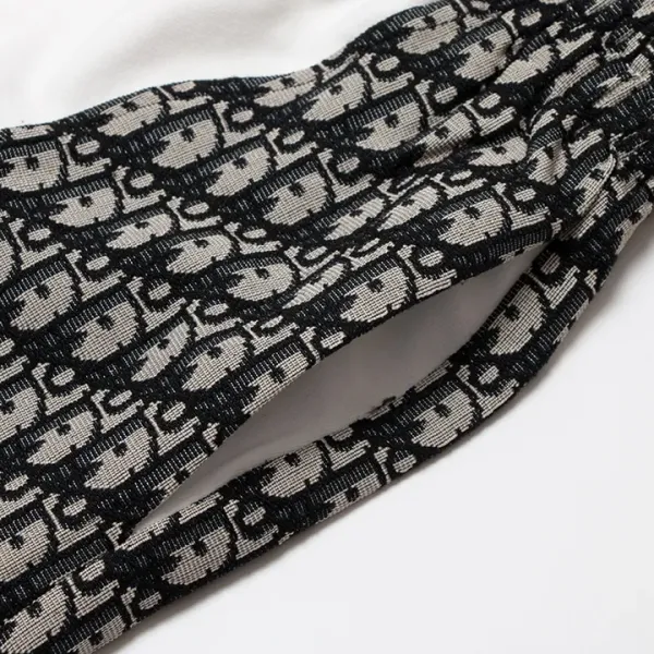 【2026】【DIOR  公式旗艦店】ディオール   ショートパンツ  ご好評に付き再入荷！