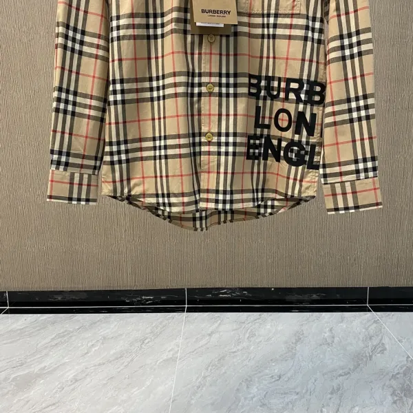 【2026】【BURBERRY 公式 旗艦店】バーバリー シャツ  ご好評に付き再入荷！