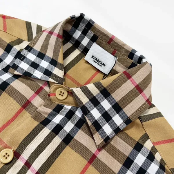 【2026】【BURBERRY 公式旗艦店】バーバリー シャツ ご好評に付き再入荷! 【2026】【BURBERRY 公式旗艦店】バーバリー シャツ ご好評に付き再入荷!