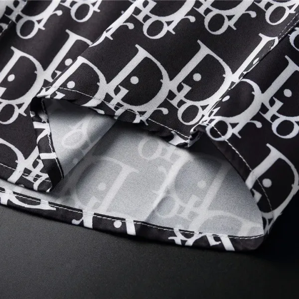 【2026】【 DIOR 旗艦店】(ディオール)長袖シャツ、ご好評に付き再入荷!! 【2026】【 DIOR 旗艦店】(ディオール)長袖シャツ、ご好評に付き再入荷!!