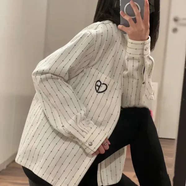 【2026】【 DIOR 公式旗艦店】 ディオール シャツ ご好評に付き再入荷! 【2026】【 DIOR 公式旗艦店】 ディオール シャツ ご好評に付き再入荷!