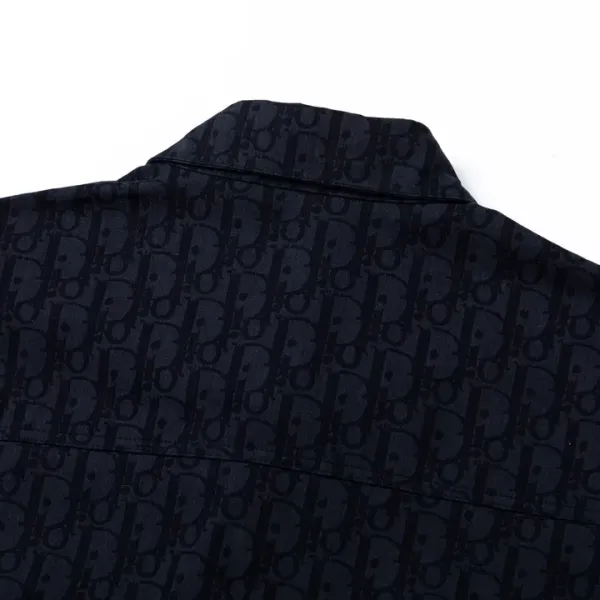 【2026】【DIOR 公式旗艦店】 ディオール 半袖シャツ ご好評に付き再入荷! 【2026】【DIOR 公式旗艦店】 ディオール 半袖シャツ ご好評に付き再入荷!