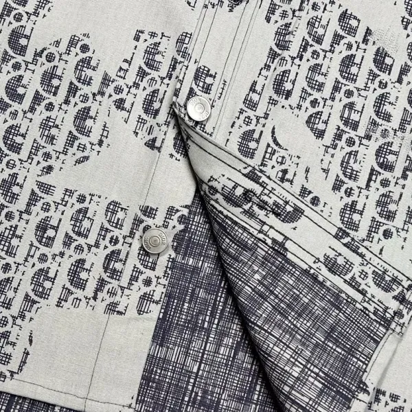 【2026】【DIOR 公式旗艦店】ディオール シャツ ご好評に付き再入荷! 【2026】【DIOR 公式旗艦店】ディオール シャツ ご好評に付き再入荷!