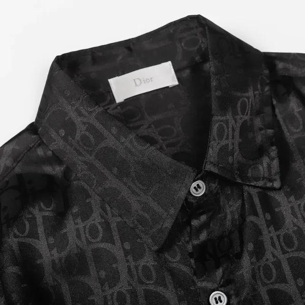 【2026】【DIOR 公式旗艦店】ディオール シャツ ご好評に付き再入荷!黒 白 【2026】【DIOR 公式旗艦店】ディオール シャツ ご好評に付き再入荷!黒 白
