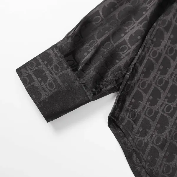 【2026】【DIOR 公式旗艦店】ディオール シャツ ご好評に付き再入荷!黒 白 【2026】【DIOR 公式旗艦店】ディオール シャツ ご好評に付き再入荷!黒 白