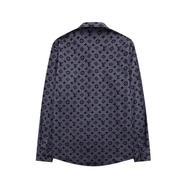 【2026】LV【Louis Vuitton 】 (ルイヴィトン)【在庫あり】男女兼用、長袖シャツ4色 【2026】LV【Louis Vuitton 】 (ルイヴィトン)【在庫あり】男女兼用、長袖シャツ4色