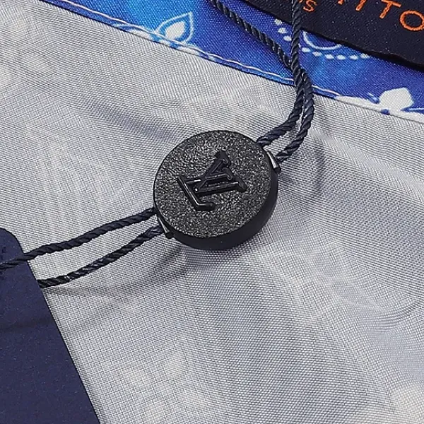 【2026】Louis Vuitton ルイヴィトン  長袖シャツ