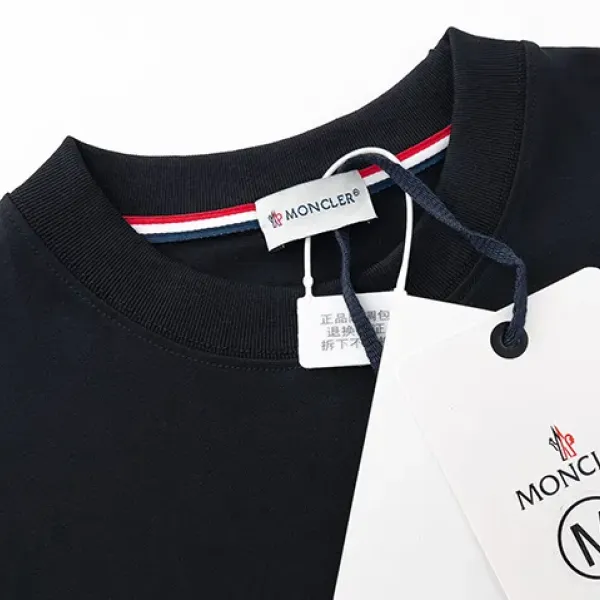 【2026】【MONCLER 公式旗艦店】モンクレール   Tシャツ  ご好評に付き再入荷！