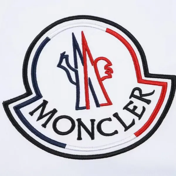 【2026】【MONCLER 公式旗艦店】モンクレール Tシャツ ご好評に付き再入荷! 【2026】【MONCLER 公式旗艦店】モンクレール Tシャツ ご好評に付き再入荷!