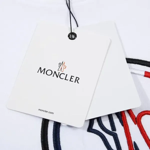 【2026】【MONCLER 公式旗艦店】モンクレール Tシャツ ご好評に付き再入荷! 【2026】【MONCLER 公式旗艦店】モンクレール Tシャツ ご好評に付き再入荷!