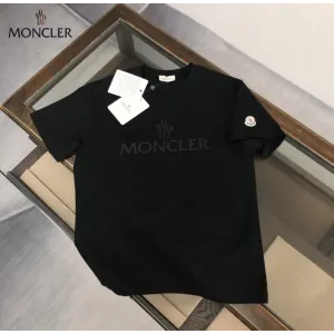 【2026】MONCLER モンクレール　　半袖シャツ　Tシャツ　長く着て変形しにくい　シンプルの風格　ファッション　かっこいい　白　黒　男女兼用