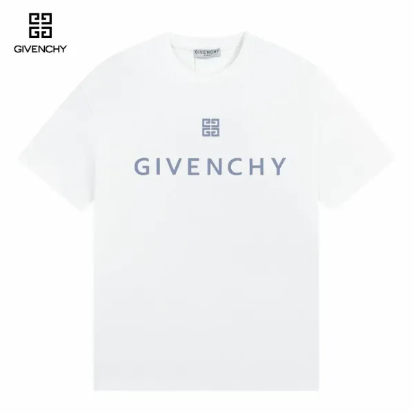 【2026】【GIVENCHY 公式旗艦店】ジバンシー  Tシャツ ご好評に付き再入荷！