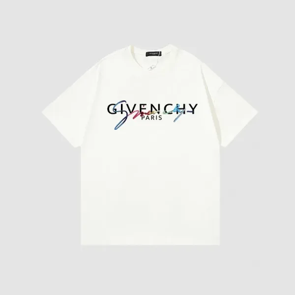 【2026】【GIVENCHY 公式旗艦店】 ジバンシー Tシャツ ご好評に付き再入荷! 【2026】【GIVENCHY 公式旗艦店】 ジバンシー Tシャツ ご好評に付き再入荷!