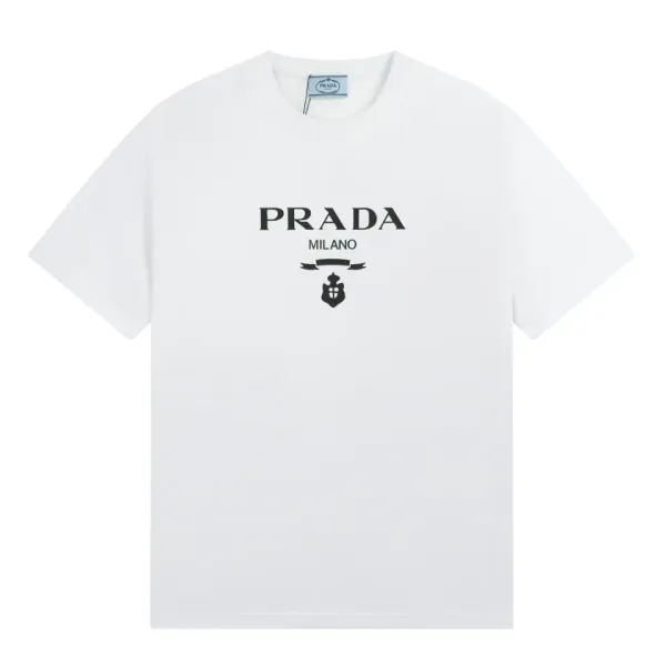 【2026】【PRADA 公式旗艦店】プラダ Tシャツ ご好評に付き再入荷! 【2026】【PRADA 公式旗艦店】プラダ Tシャツ ご好評に付き再入荷!