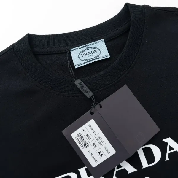 【2026】【PRADA 公式旗艦店】プラダ Tシャツ ご好評に付き再入荷! 【2026】【PRADA 公式旗艦店】プラダ Tシャツ ご好評に付き再入荷!